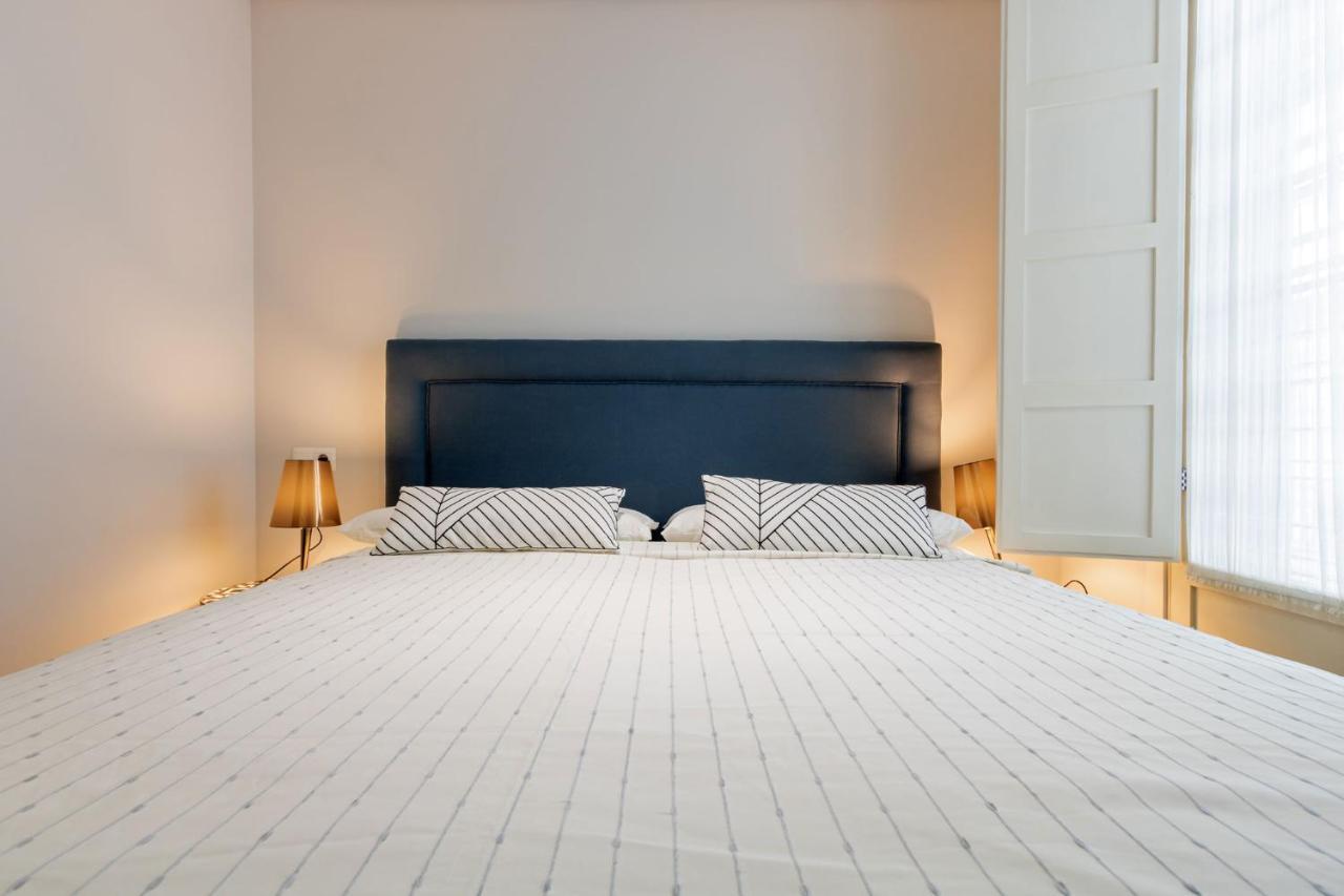 Alkazar Gardens Old Town 6 Pax Apartment Seville Exterior photo